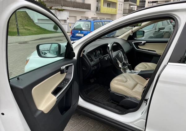 Volvo XC 60 cena 50990 przebieg: 184177, rok produkcji 2012 z Lublin małe 154